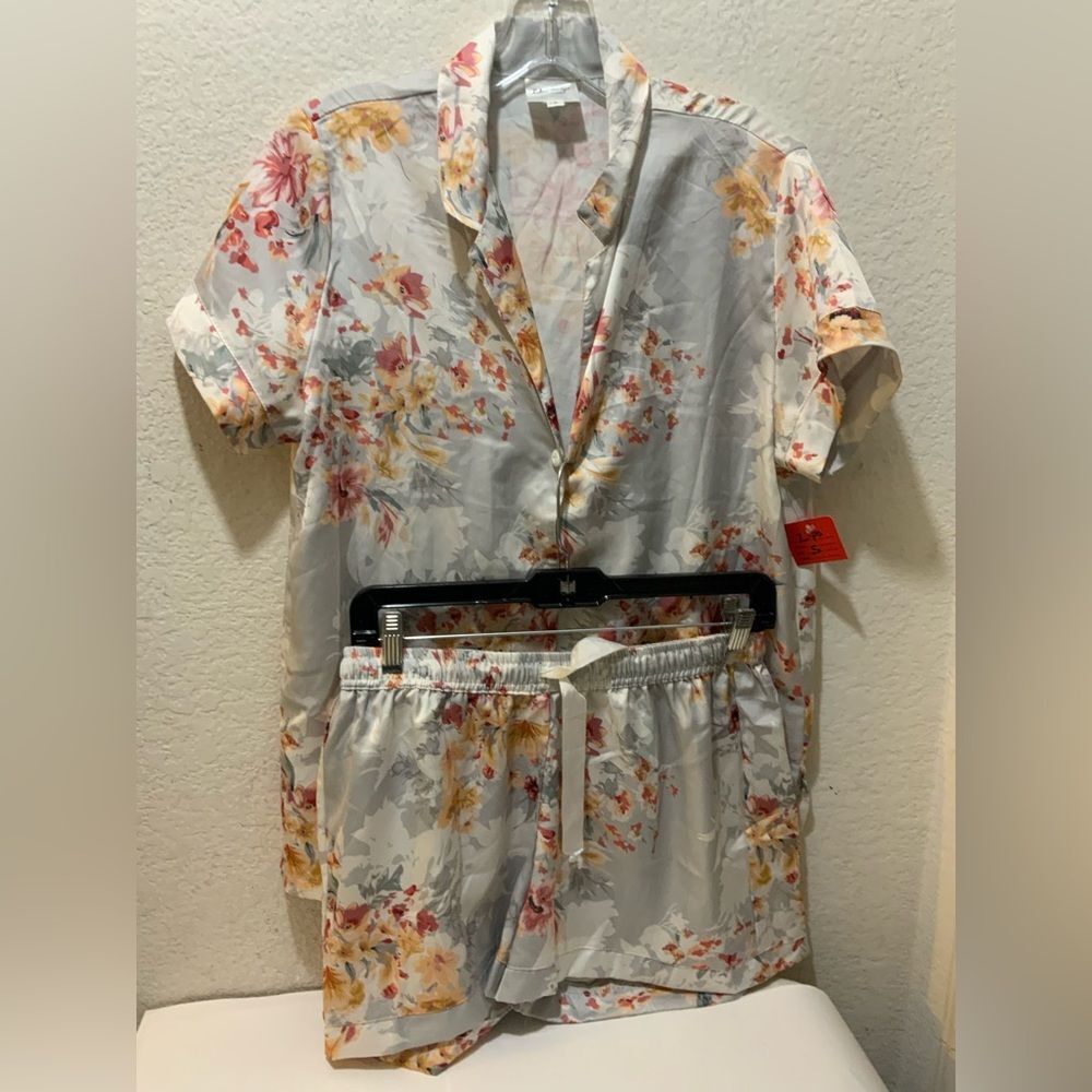 Seline Lounge Bespoke Loungewear Floral Small 2 Piece Short Set